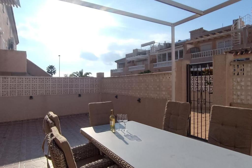 Pmt10 - Townhouse Bravomar 8, Pool, 4 Bedroom Τορεβιέχα Εξωτερικό φωτογραφία